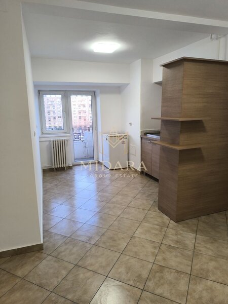 Alba Iulia 2 camere 3 balcoane  65 mp