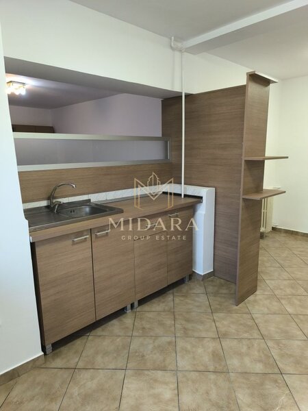 Alba Iulia 2 camere 3 balcoane  65 mp